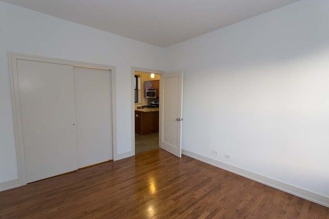 Floorplan - 5234-5244 S. Ingleside Avenue
