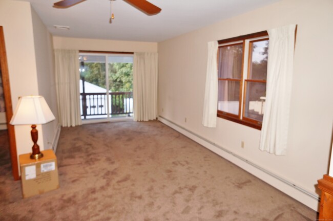 Building Photo - 4 Bonnette Dr