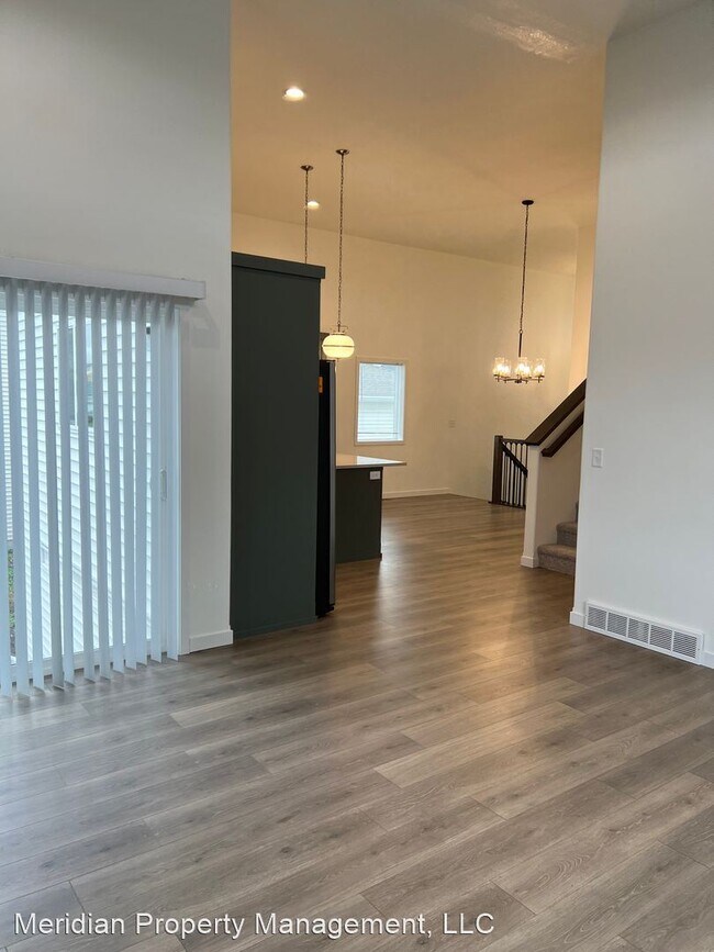 Building Photo - 4 br, 2 bath House - 5551 Lori Lane W