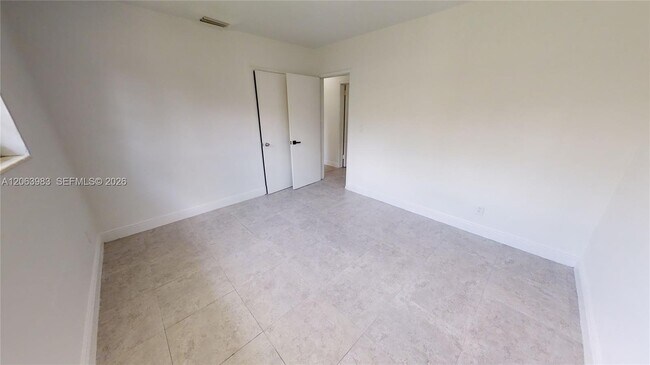 Building Photo - 490 NW 90th St