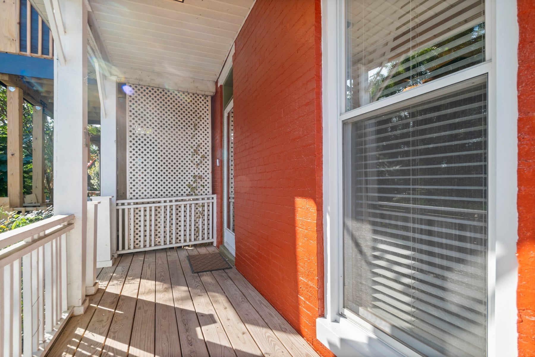 Building Photo - 3360 Hickory Ave