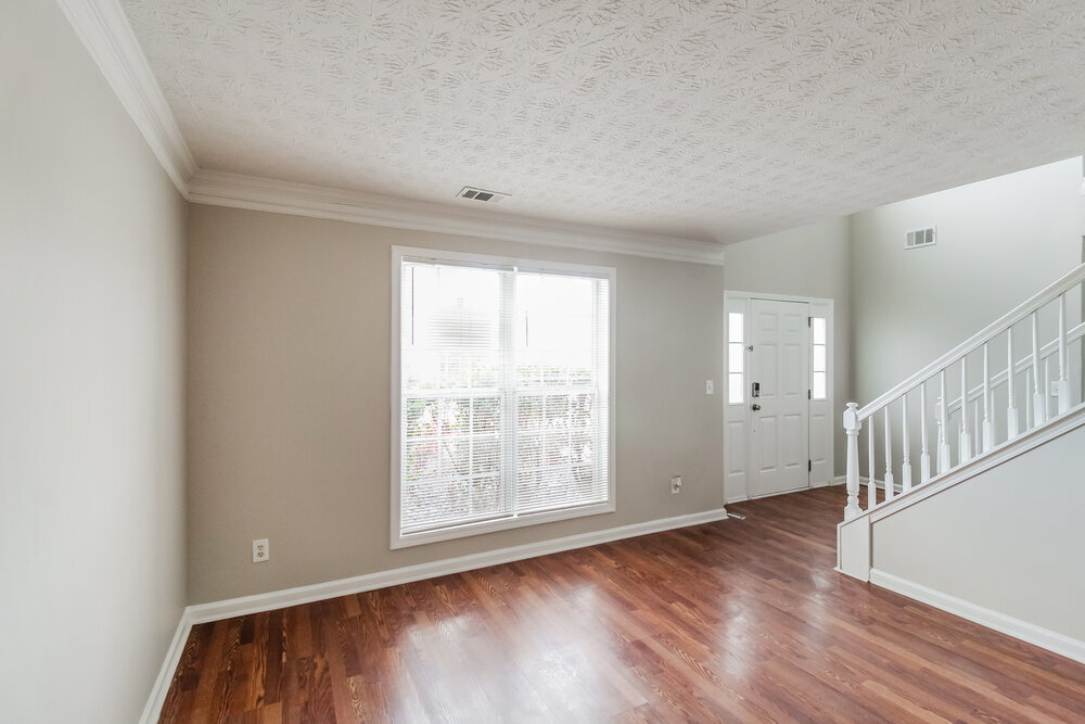 Building Photo - 3392 Kittery Dr SW