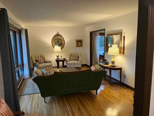 Building Photo - 3801 Stokes Ave