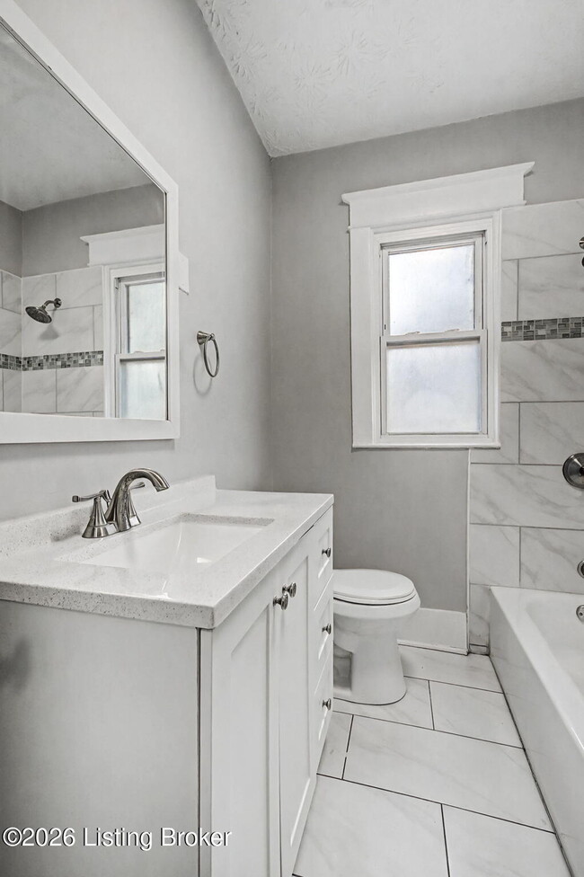 Building Photo - 2906 Dixie Hwy