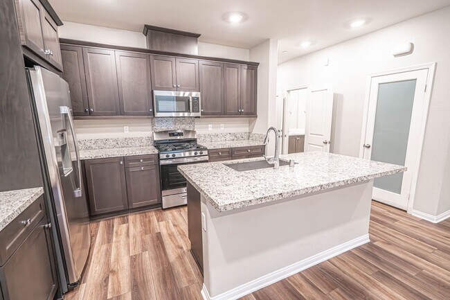 Building Photo - COMING SOON! 3 Bedroom Home in River Village.