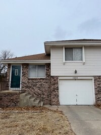 Building Photo - 11224 Roxbury Dr