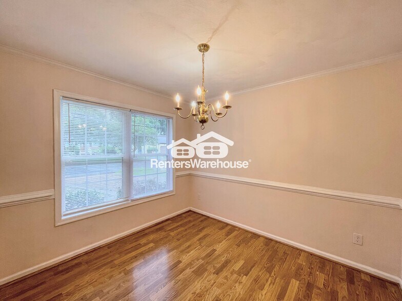 Building Photo - 4816 Kennebeck Ave