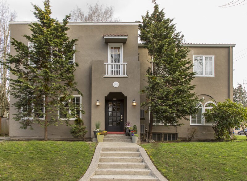 Beautiful One of a Kind in Irvington - 3512 NE 23rd Ave