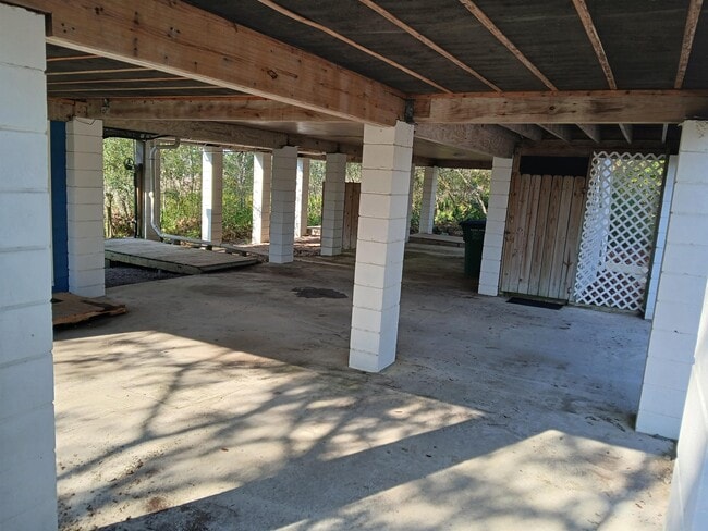 Building Photo - 669 Bald Point Rd