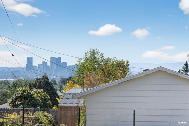 Building Photo - 7882 Elder Cir