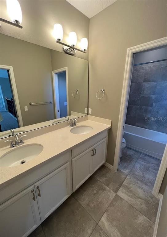 Building Photo - 1115 Estancia Wds Lp