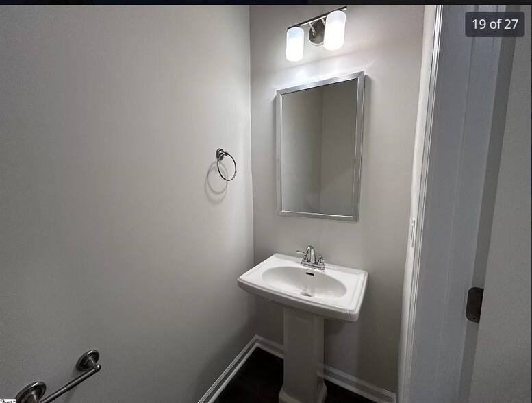 Building Photo - 3062 Hillgate Trl