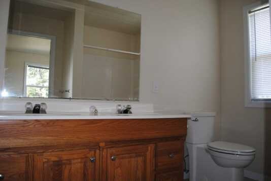 Building Photo - 525 Sprague Ave