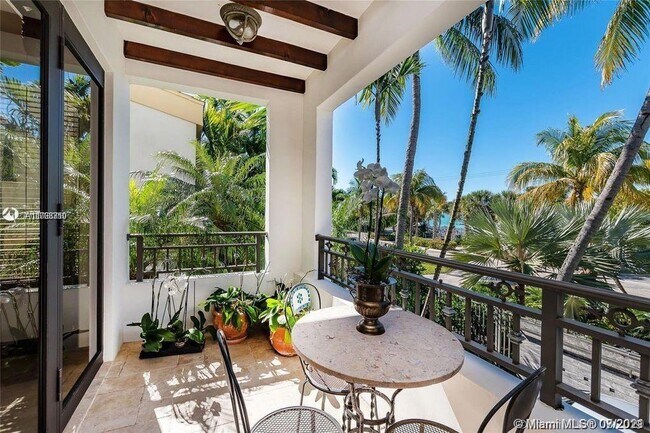 Building Photo - 181 Harbor Dr