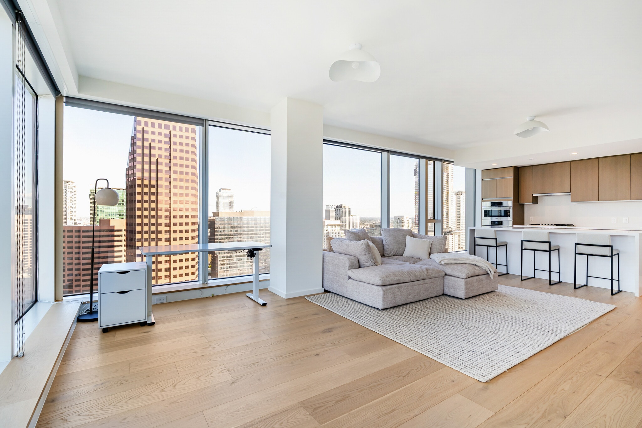 Building Photo - 889 Francisco St