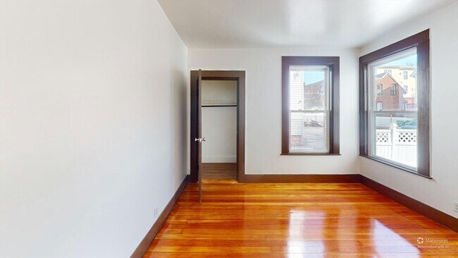 Building Photo - 45 Henry Ave