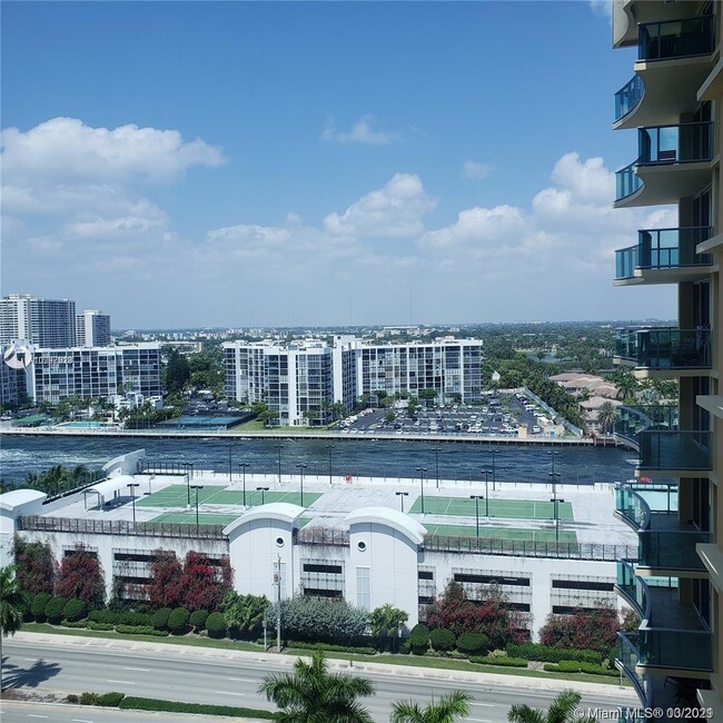 Building Photo - 2501 S Ocean Dr