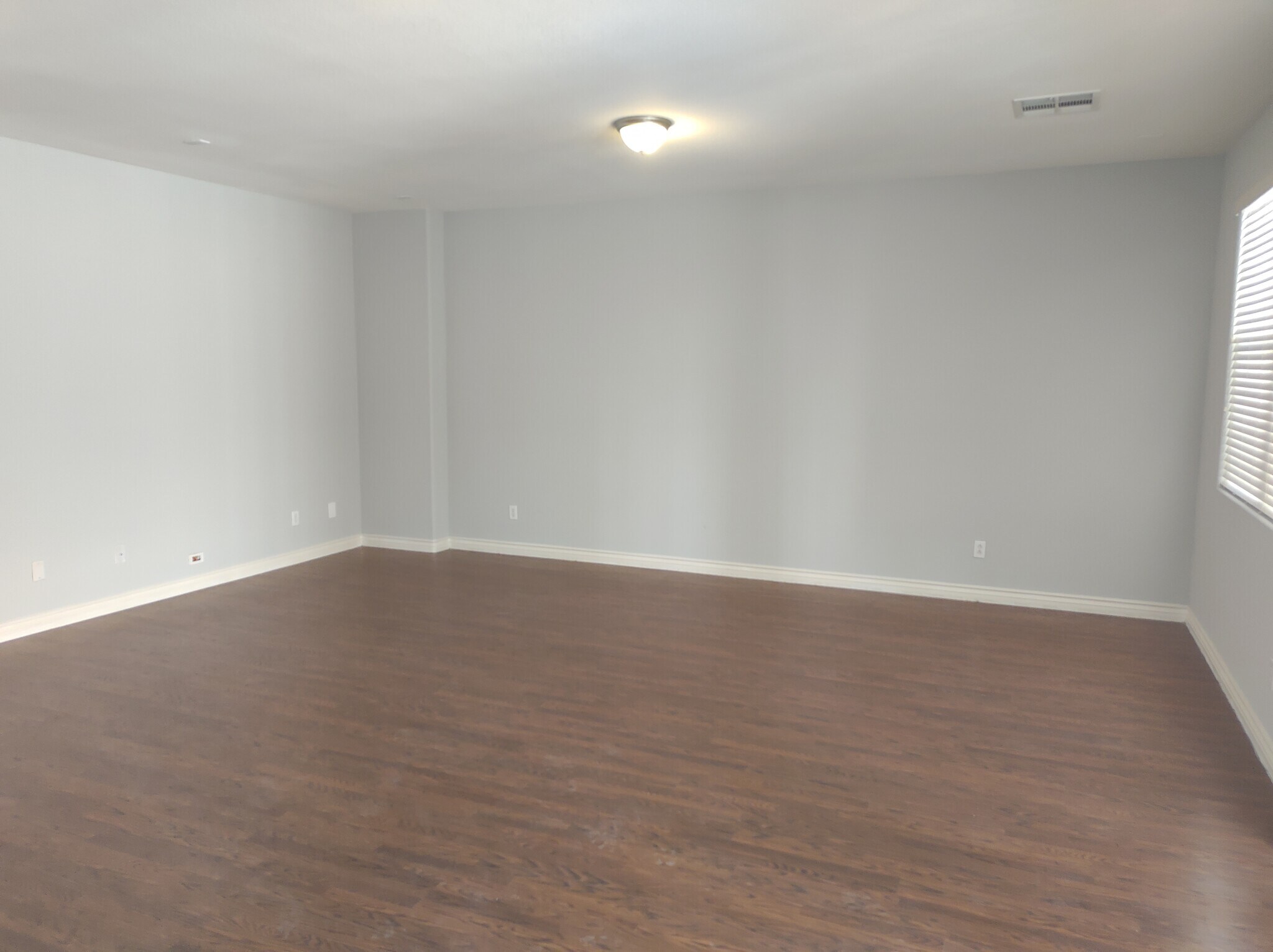 Building Photo - 7166 Clear Range Ave