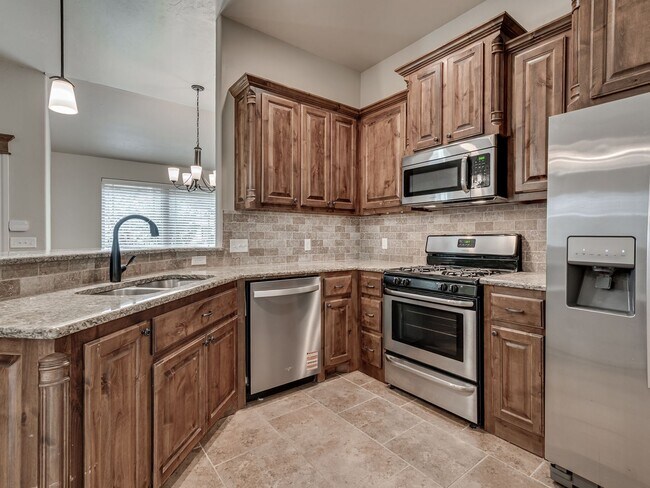 Building Photo - 8921 SW 55th St