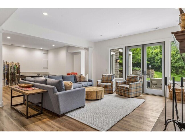 Building Photo - 15700 Portico Dr