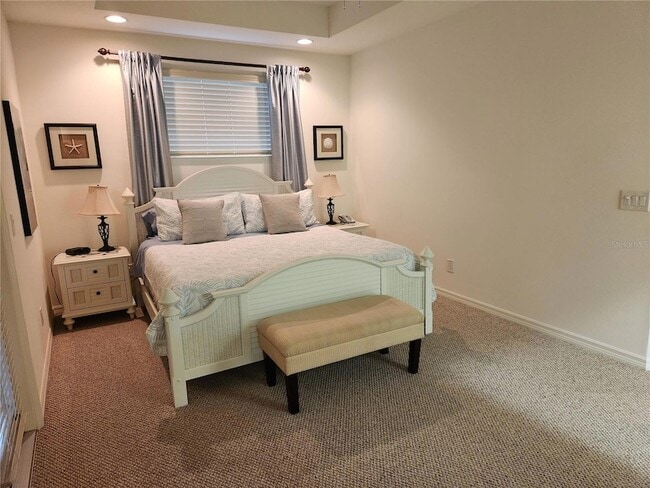 Building Photo - 8119 Villa Grande Ct