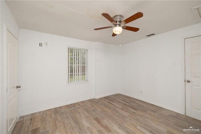 Building Photo - 3509 Katrina Ave
