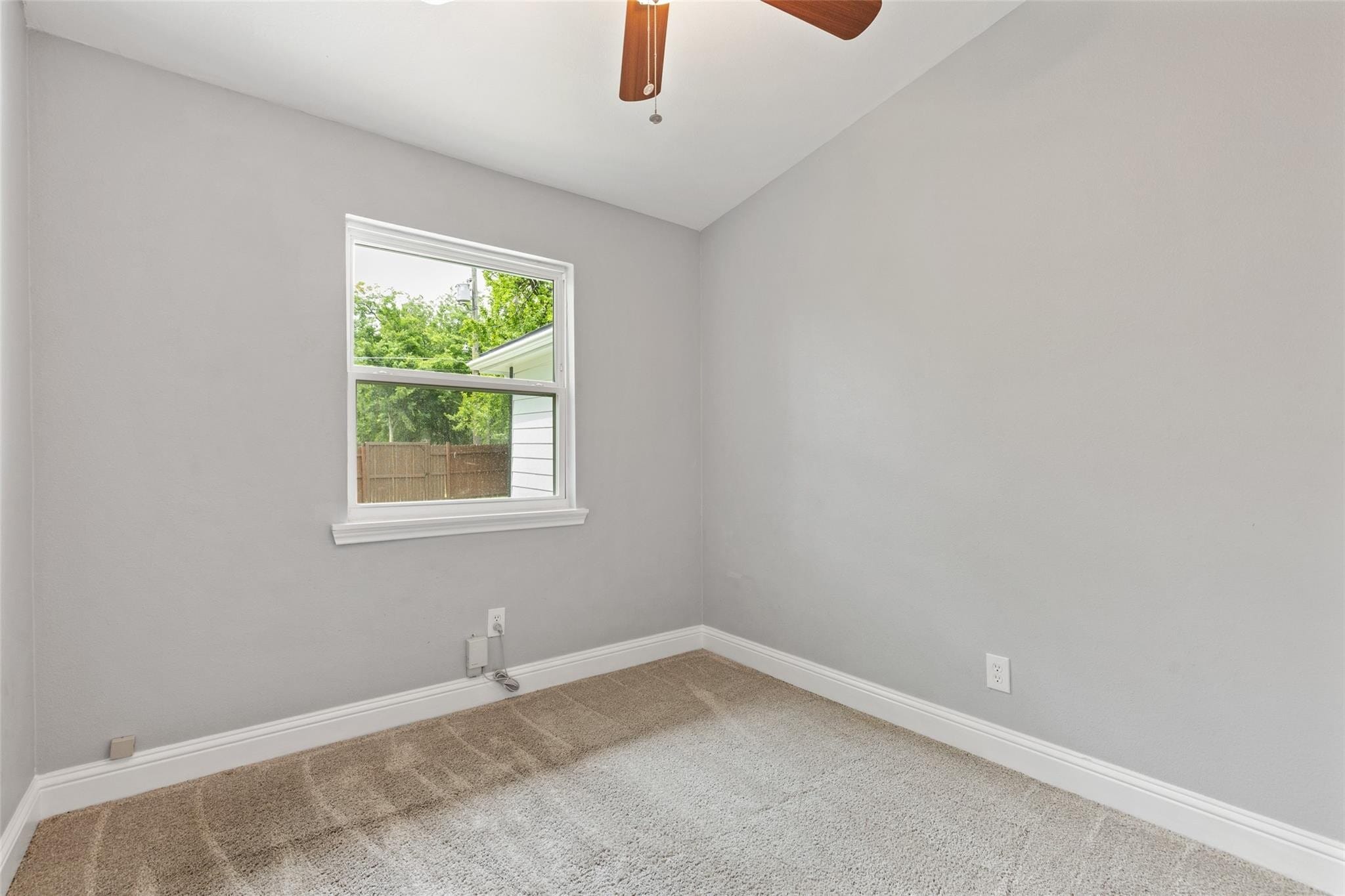 Bedroom 3 - 626 Seneca Dr