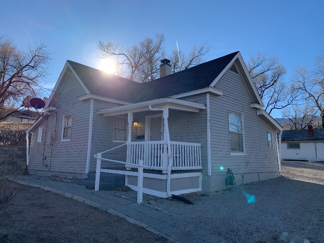 Building Photo - 1015 W Cimarron St