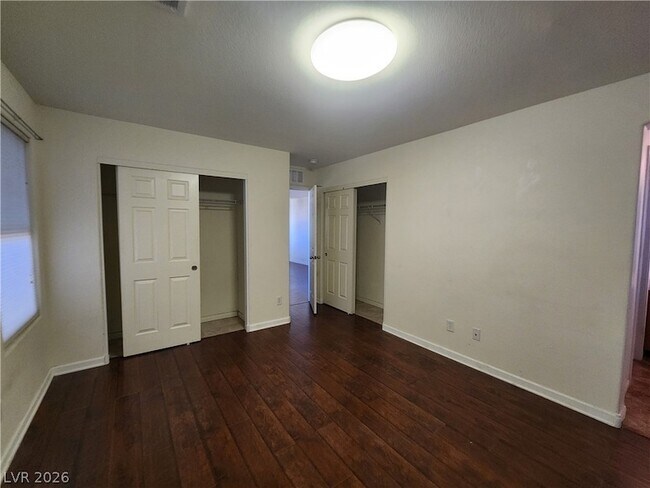 Building Photo - 8956 Medford Hills Ct