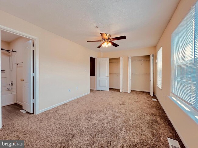 Building Photo - 2315 Barkley Pl