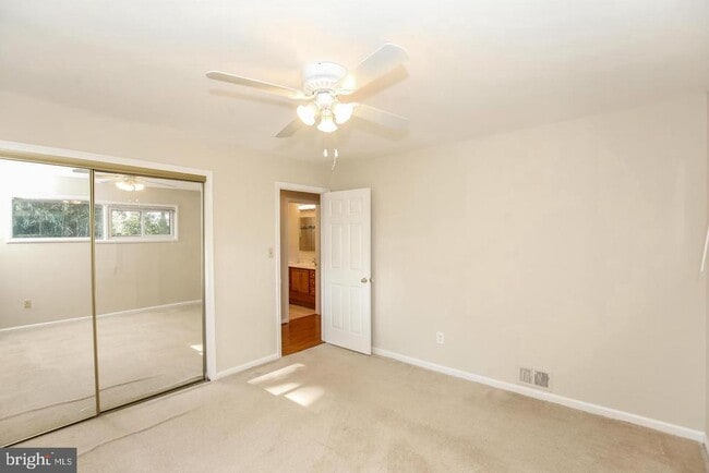 Building Photo - 839 Bowie Rd