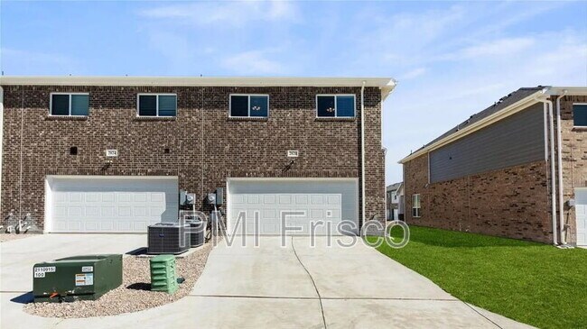 Building Photo - 2820 Percheron Dr