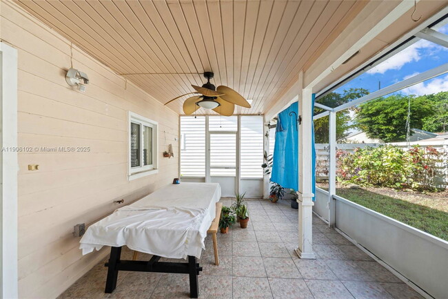 Building Photo - 15026 SW 141st Ct