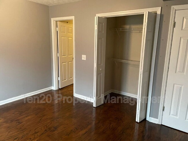 Building Photo - 326 Hardaway Ct