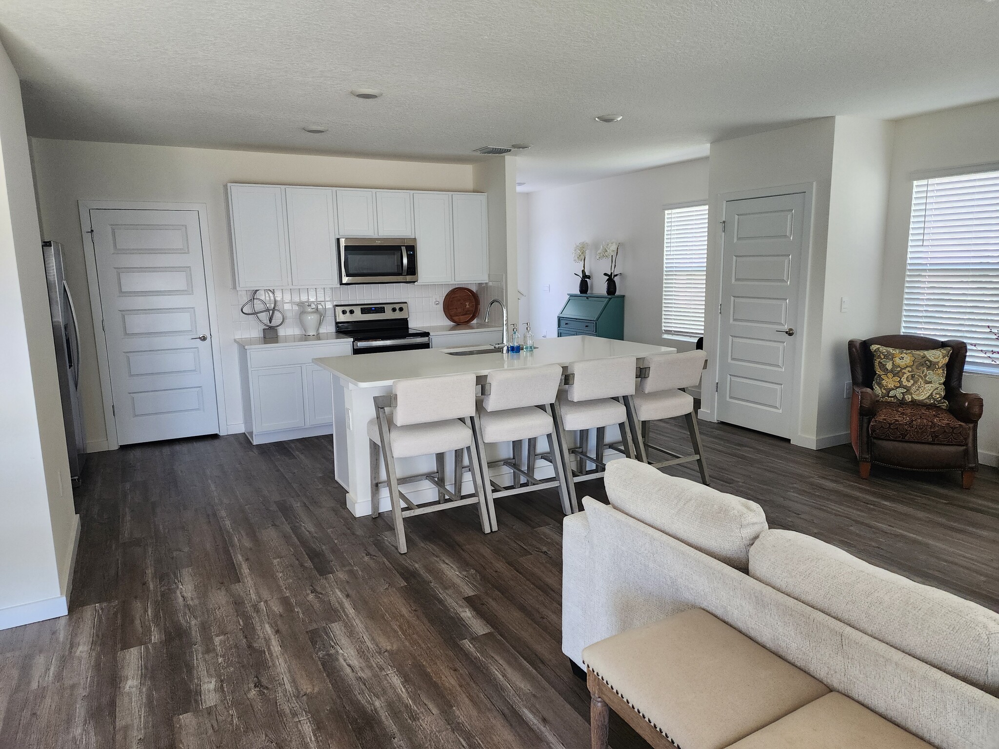 Kitchen / Living Area - 17020 Barnwood Pl