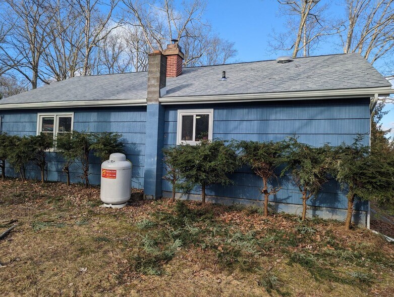 Building Photo - 86 Minisink Trail