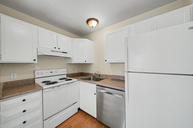 Building Photo - 3520 Arthur Ct