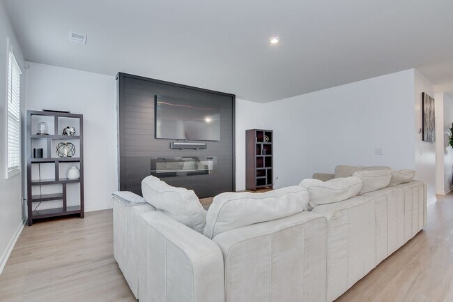 Building Photo - Harlem Beauty!