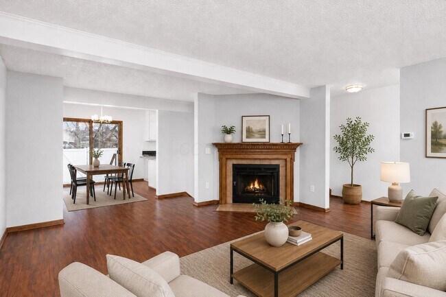 Building Photo - 5841 Elmbridge Ln