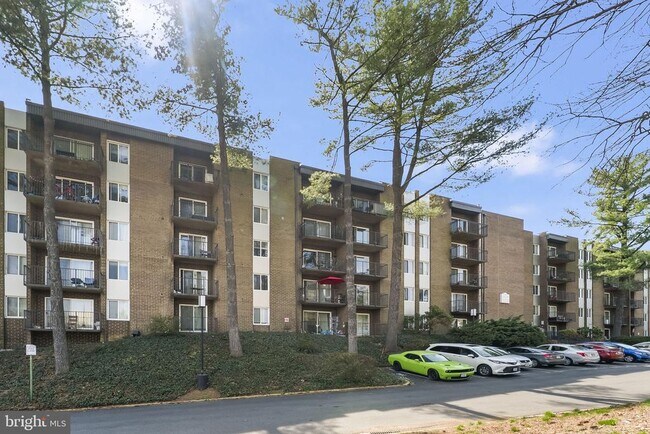 Building Photo - 60 S Van Dorn St