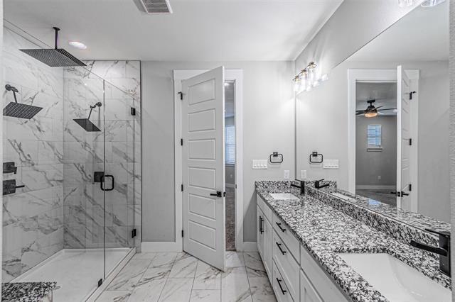 Building Photo - 313 N Mill St