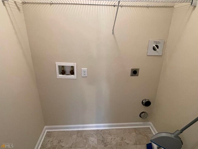 Building Photo - 148 Buckhaven Way