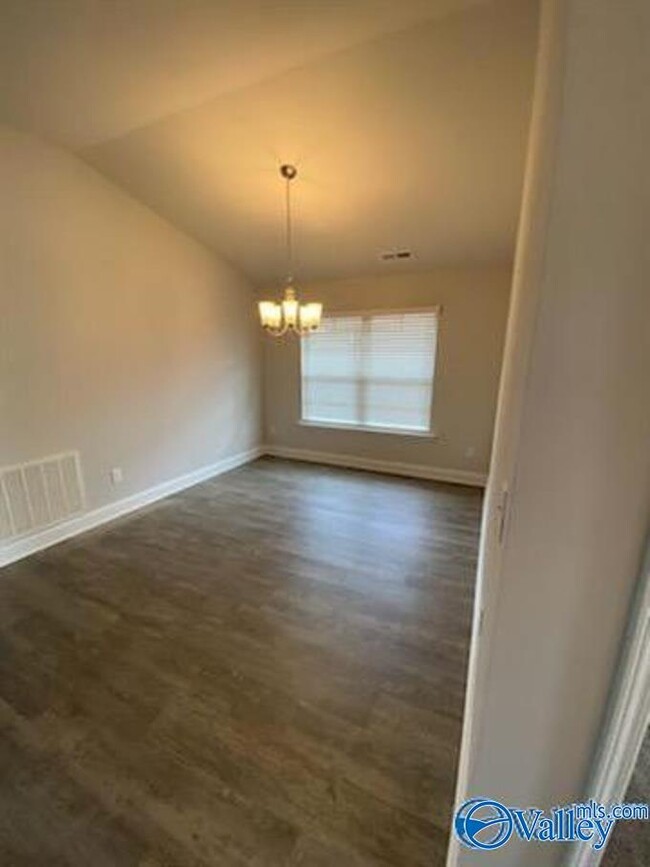 Building Photo - 219 Alonzo Toney Dr