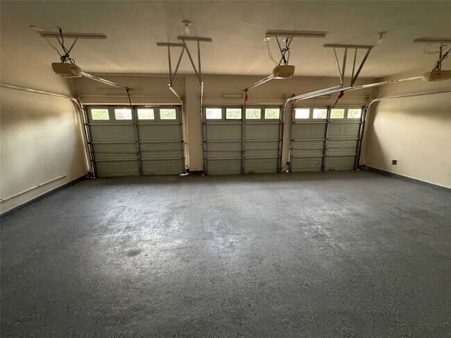 Building Photo - 6311 Auburn Terrace Ct