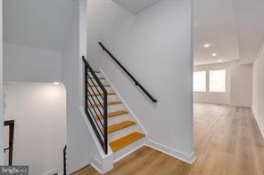 Building Photo - 2502 N 10th St