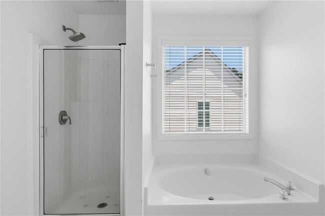 Building Photo - 2123 Beacon Crest Dr