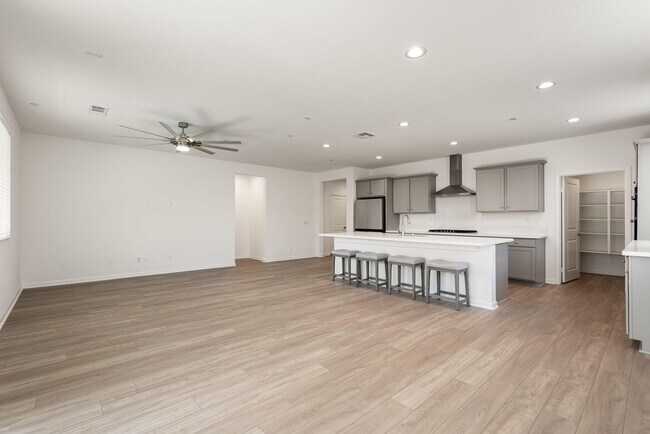 Building Photo - 78879 Fortuna Pl