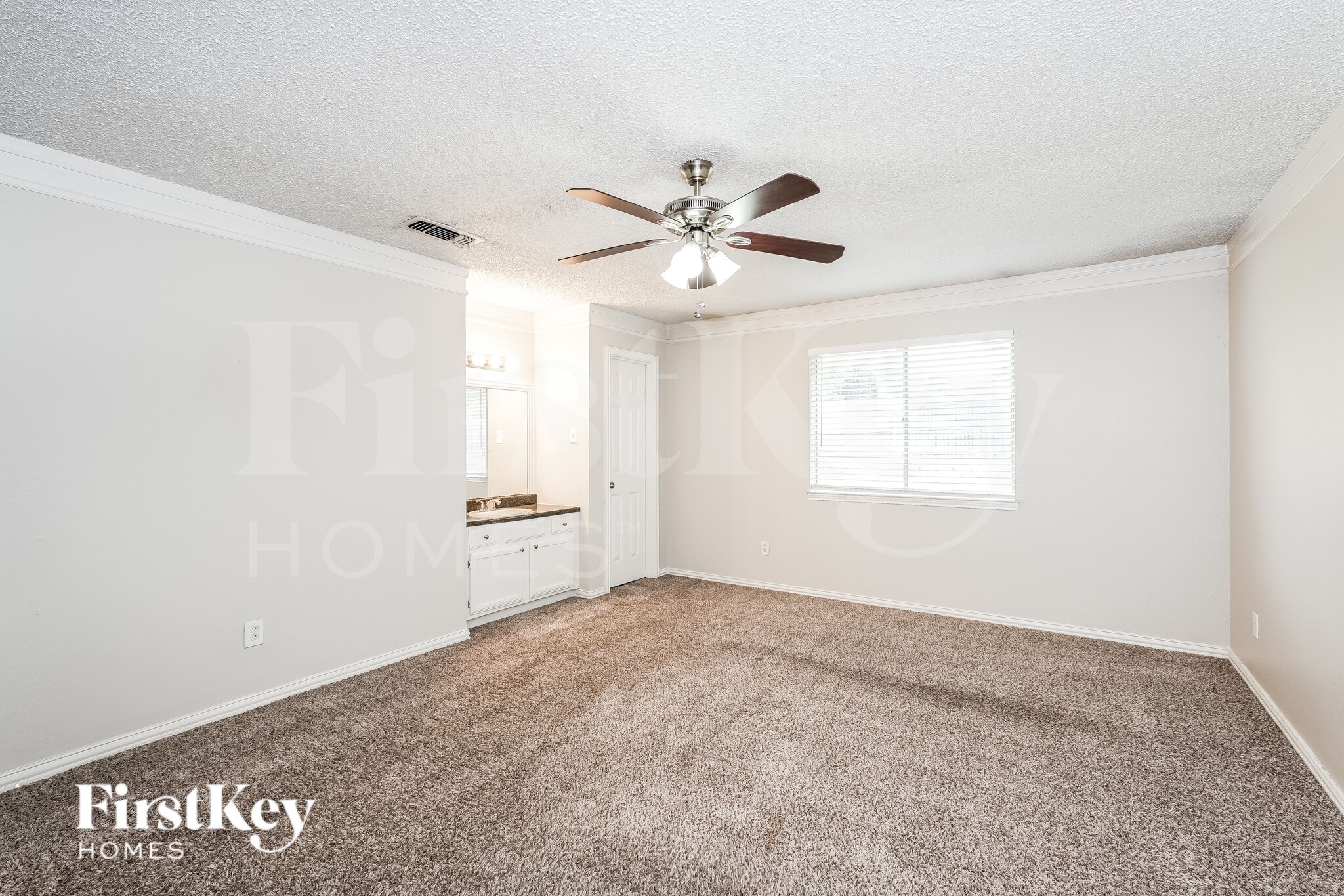 Building Photo - 4121 Gentle Springs Dr