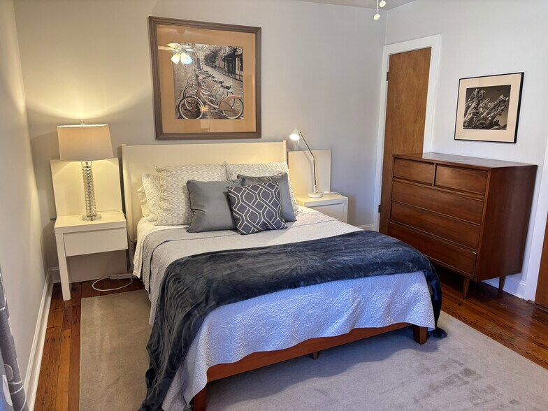 Primary Photo - 375 Weaverville Rd