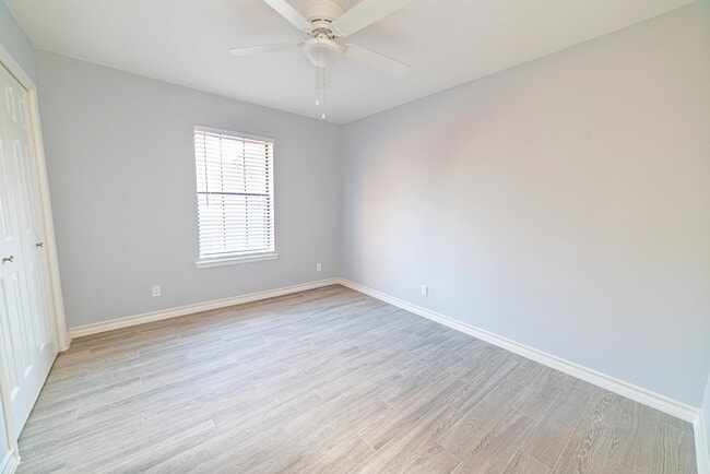 Building Photo - 8655 Northridge Loop